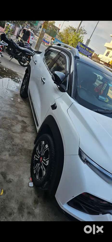 Renault Kiger 2023 Cng 27000 Km Driven
