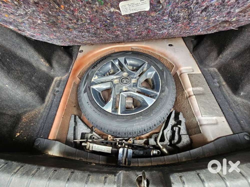 Tata Tigor 1.05 Revotorq Xz, 2017, Petrol