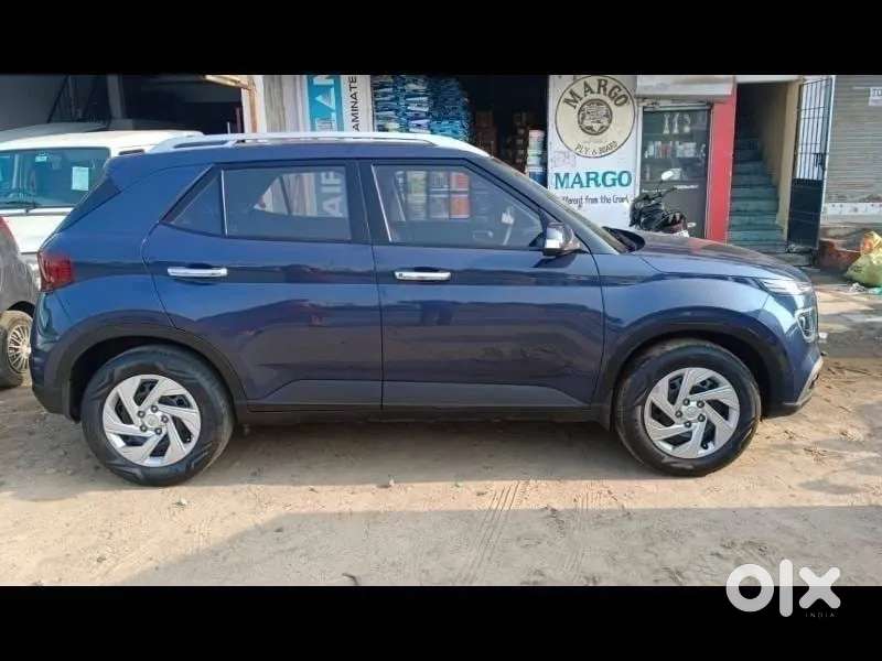 Hyundai Venue S 1.2 Petrol, 2021, Petrol