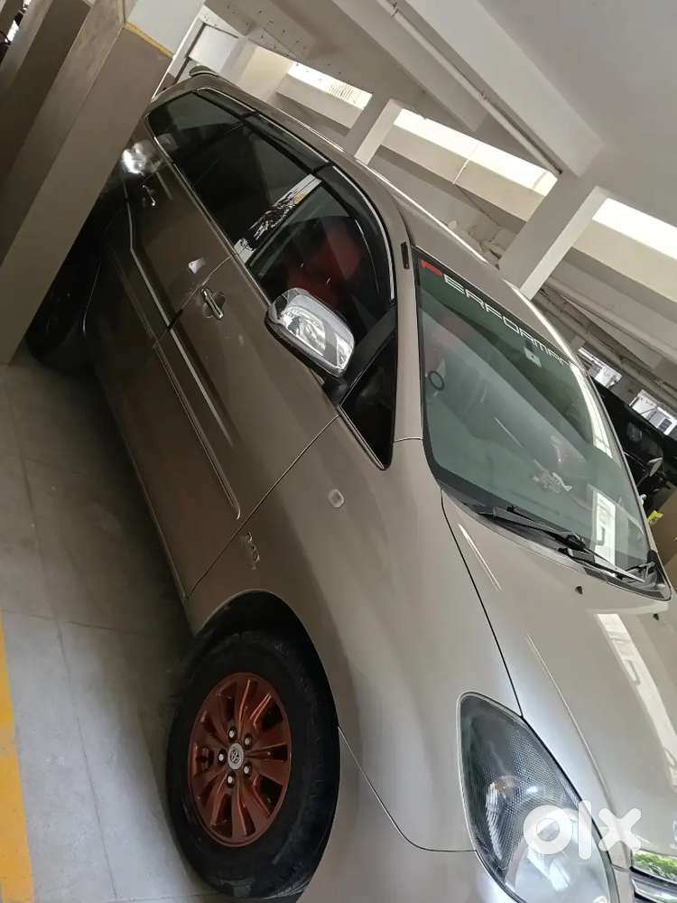 Toyota Innova 2.5 Vx 2010