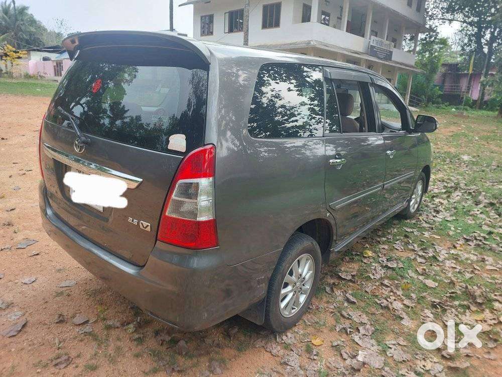 Toyota Innova 2.5 V 7 Str, 2013, Diesel