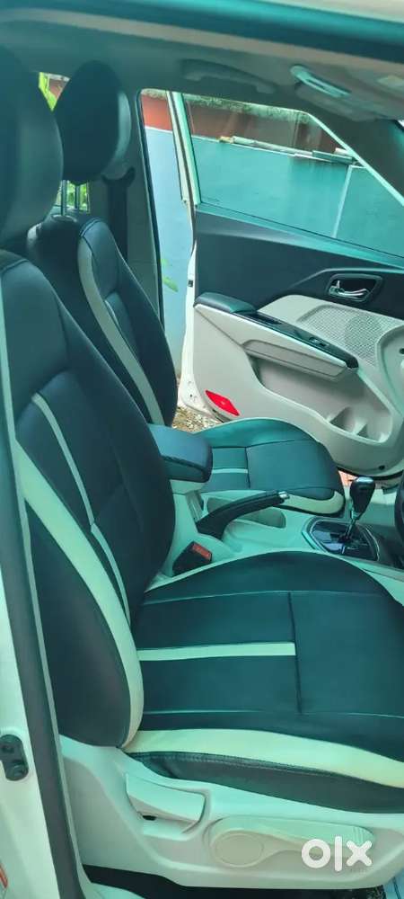 Low Km Vehicle,
Company Service, Graphine Coatted,