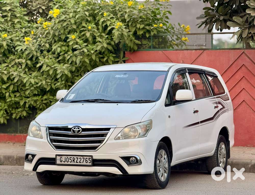 Toyota Innova 2.5 Gx 7 Str Bs-iii, 2016, Diesel