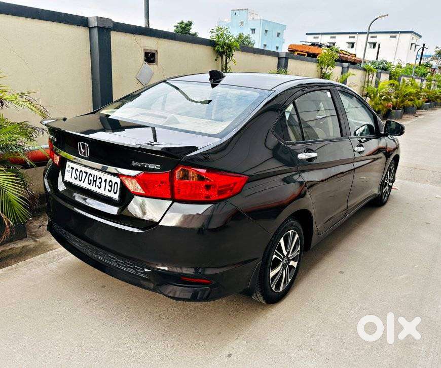 Honda City V At I-vtec, 2018, Petrol