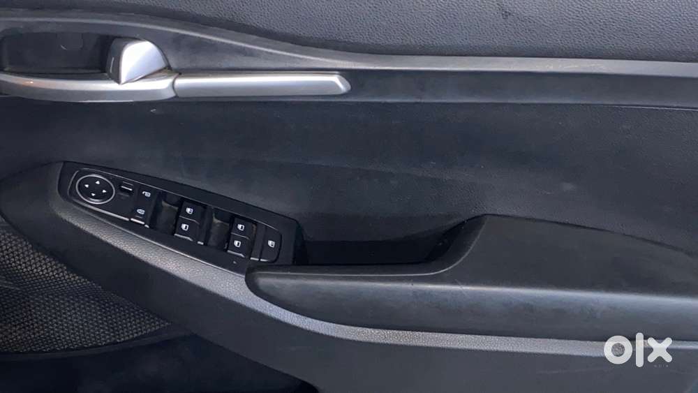 Kia Seltos Htk G, 2023, Petrol