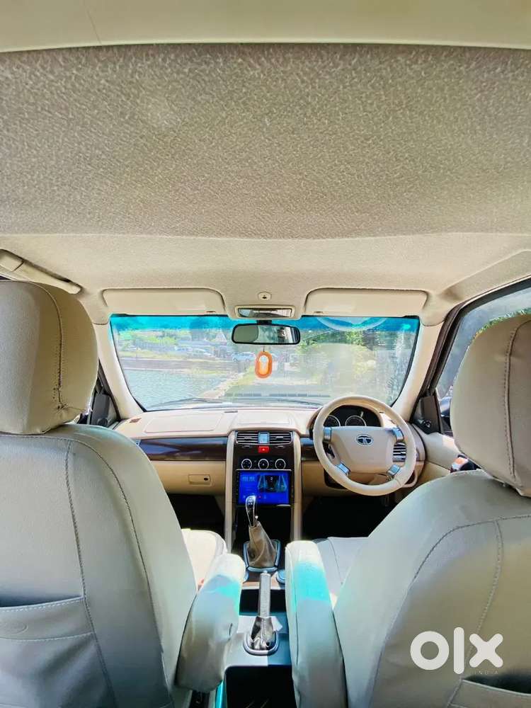 Tata Safari Storme 2013