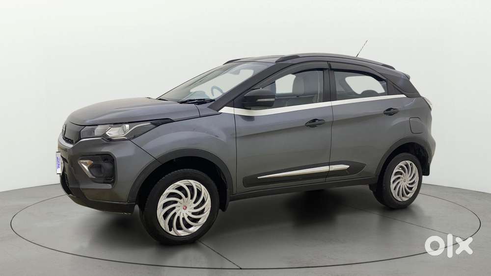 Tata Nexon 1.2 Revotron Xm (s), 2022, Petrol