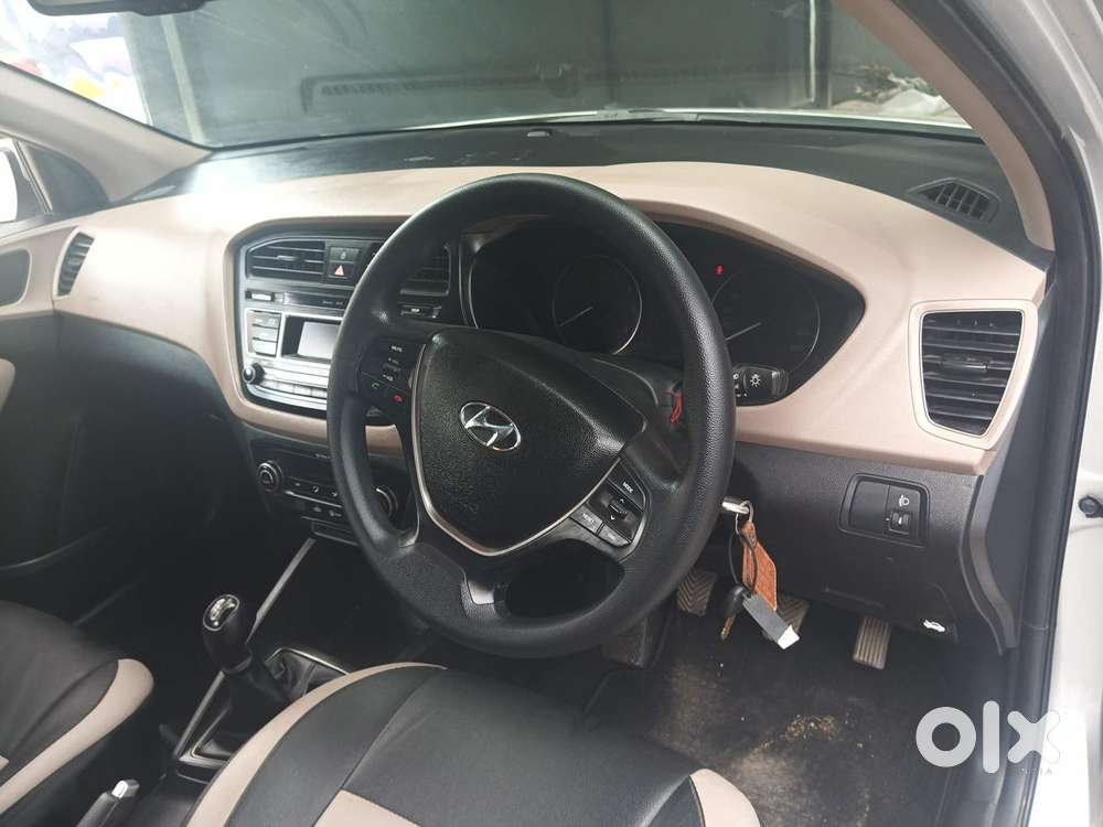 Hyundai Elite I20 [ ] 1.2 Sportz, 2016, Petrol