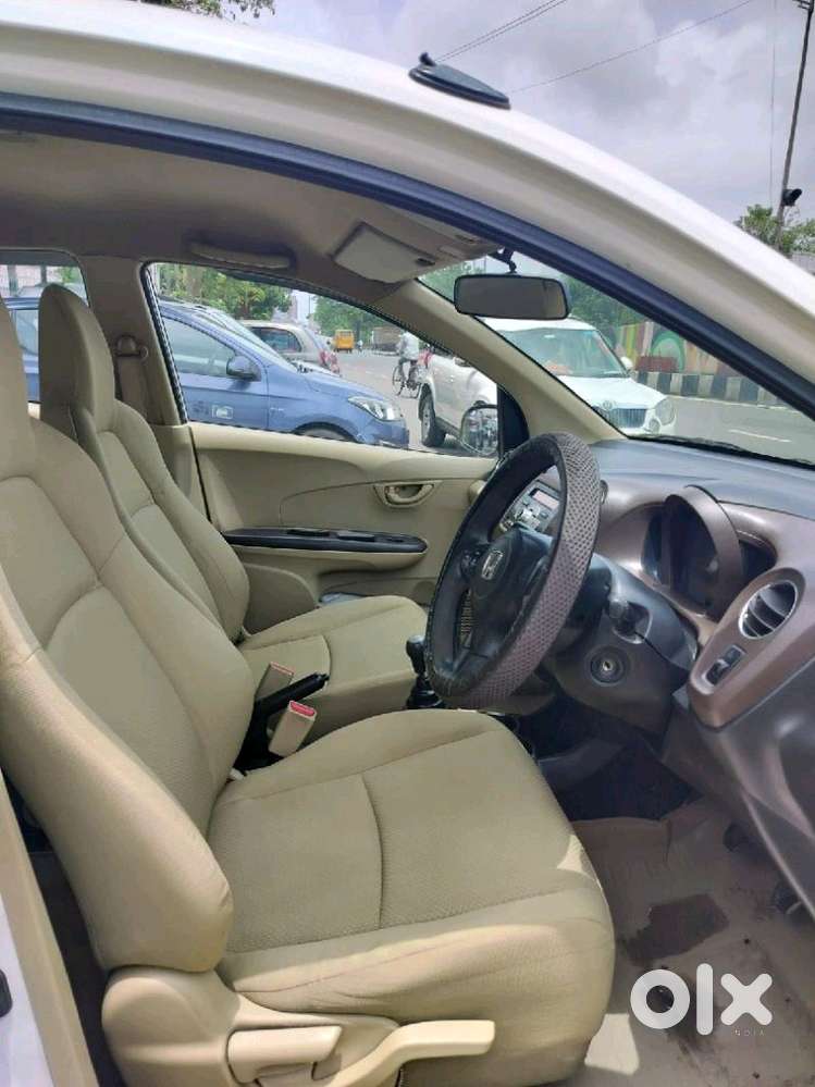 Honda Brio, 2014, Petrol