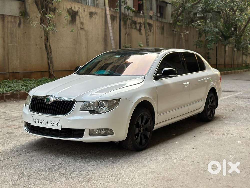 Skoda Superb 2012