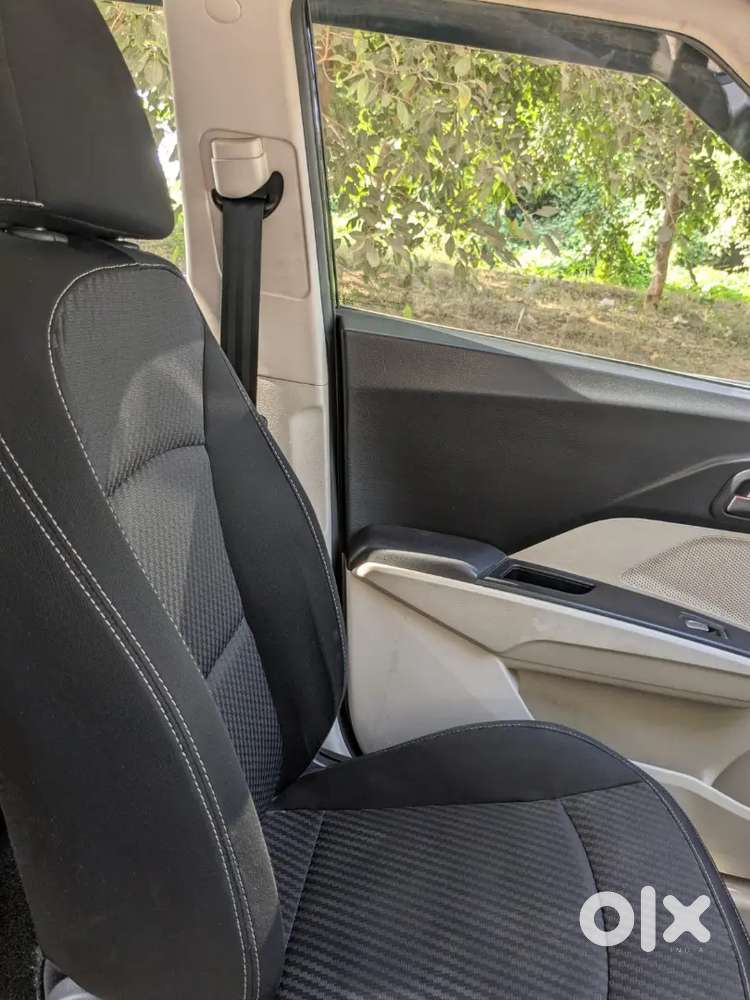 Mahindra Xuv300 2022