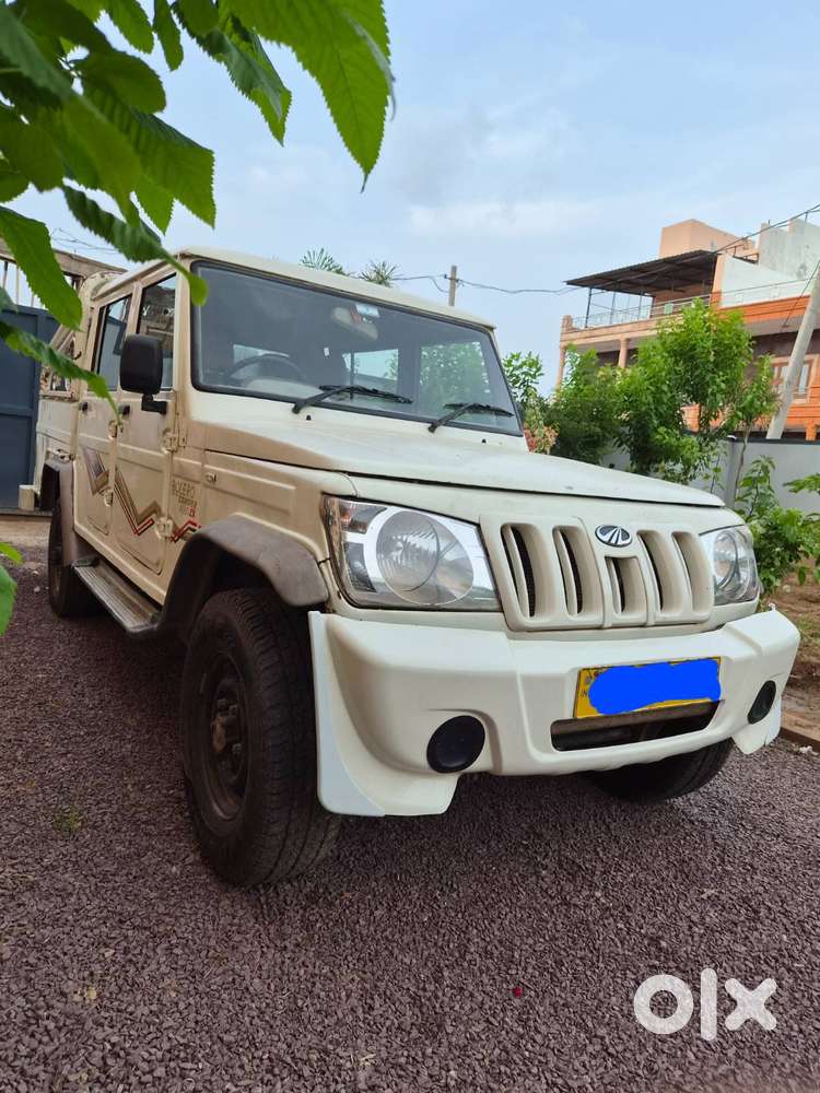 Mahindra Camper Gold