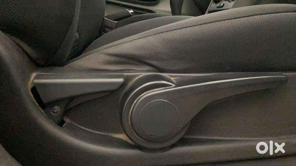 Tata Tiago 1.2 Revotron Xz, 2018, Petrol