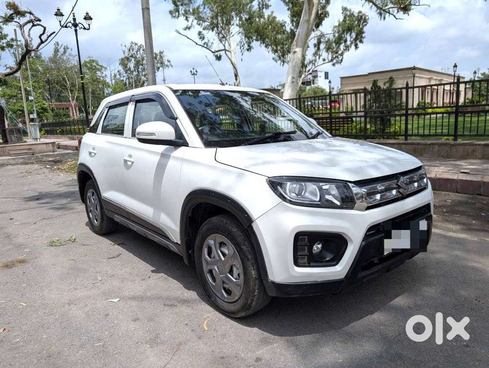 Maruti Suzuki Brezza 1.5 Lxi Smart Hybrid, 2020, Petrol