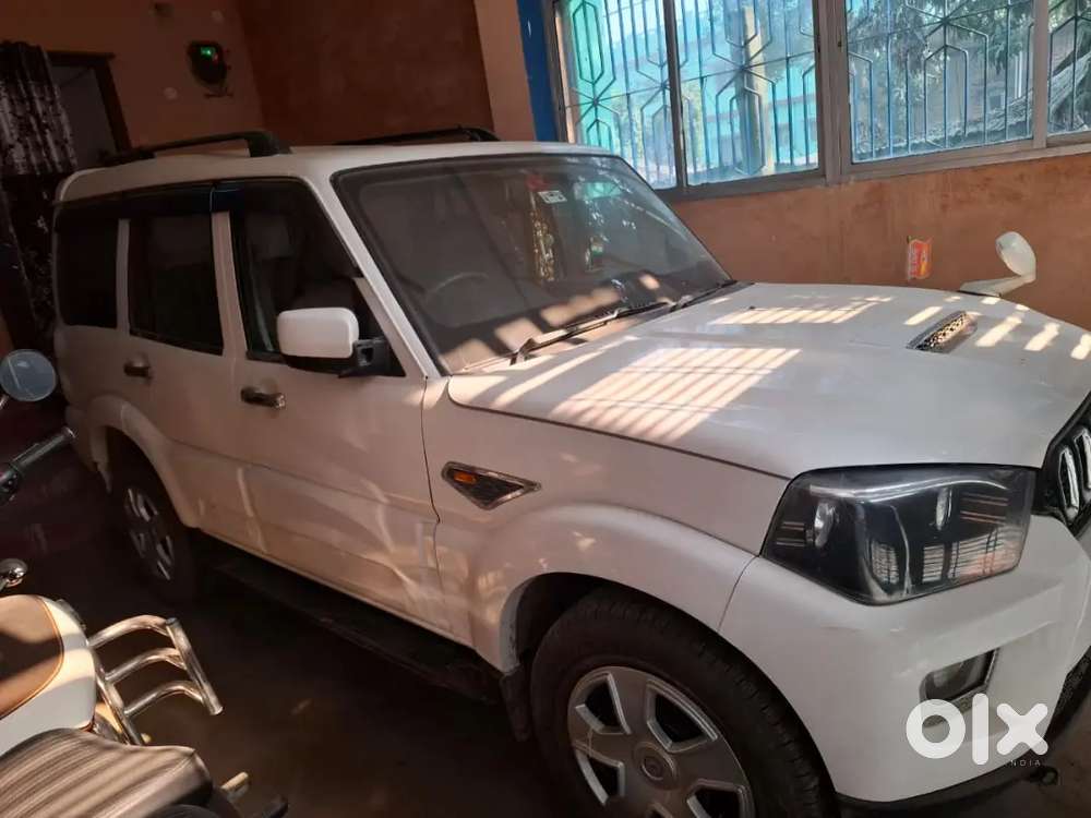 Mahindra Scorpio 2015 Diesel 130000 Km Driven