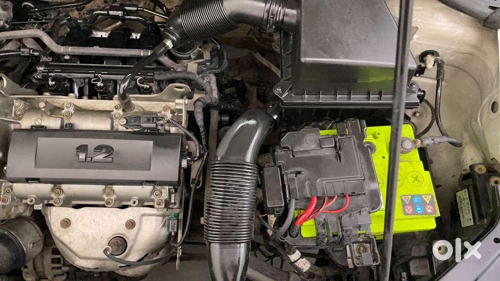 Volkswagen Polo Petrol Comfortline 1.2l, 2015, Petrol