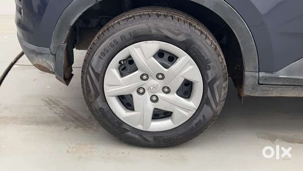 Hyundai Venue [2022-ongoing] 1.2 S, 2022, Petrol