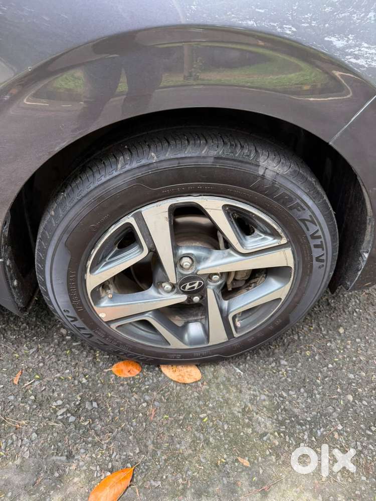 Hyundai Aura 1.0 Sx Plus Petrol, 2020, Petrol