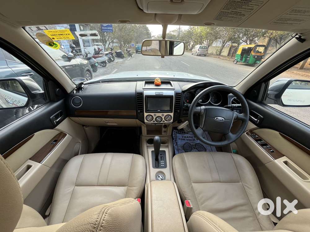 Ford Endeavour 3.2 Titanium At 4x4, 2014, Diesel