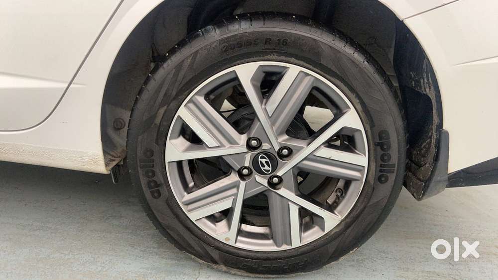 Hyundai Verna 1.5 Sx Petrol Mt, 2024, Petrol