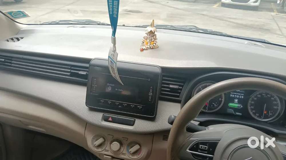 Maruti Suzuki Ertiga Vxi 2024