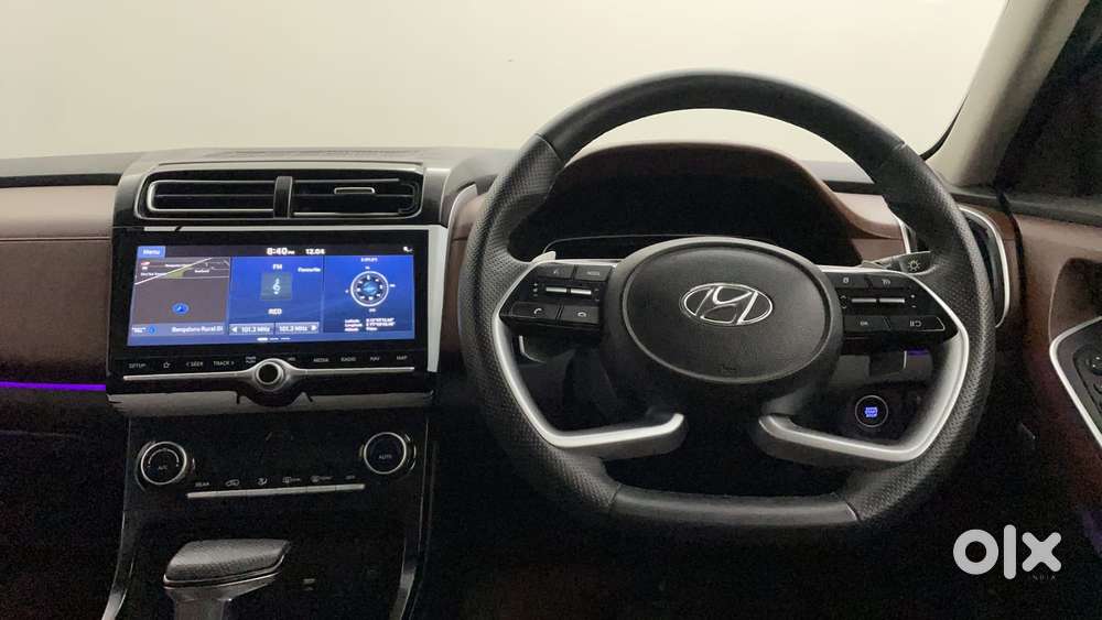 Hyundai Alcazar 2.0 Signature (o) Petrol At 6 Str, 2022, Petrol