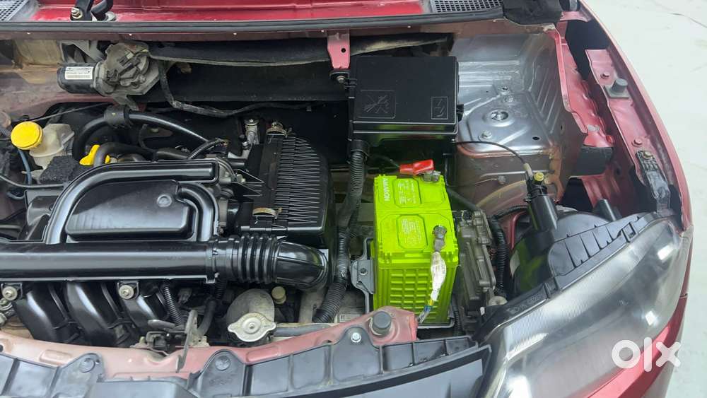 Renault Kwid 2019-ongoing 1.0 Rxt Amt (o), 2017, Petrol