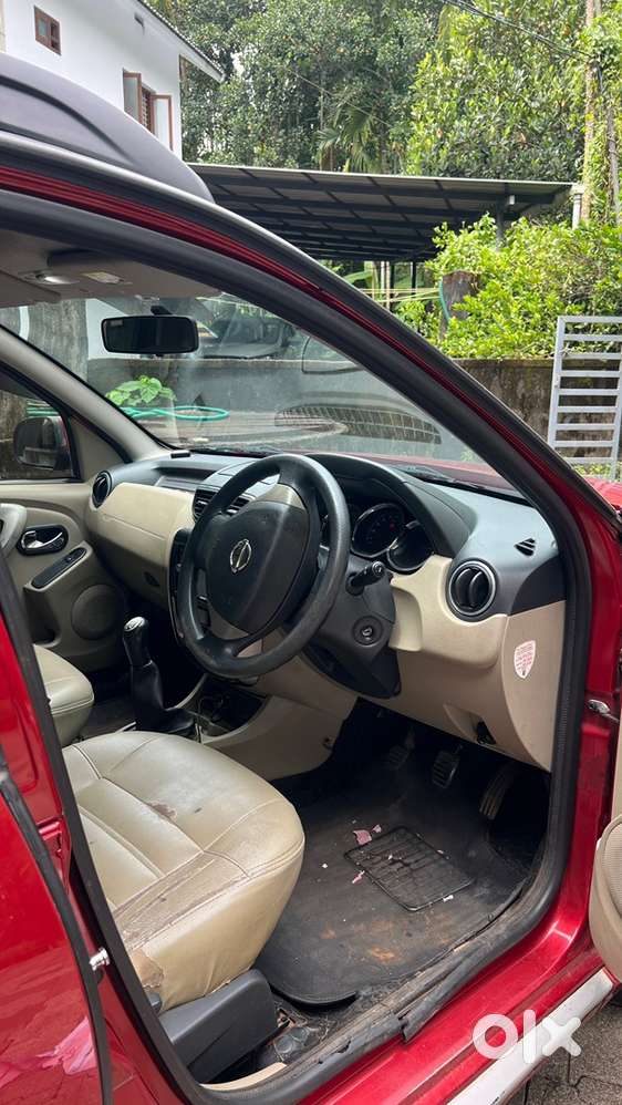 Nissan Terrano 2015 Variant