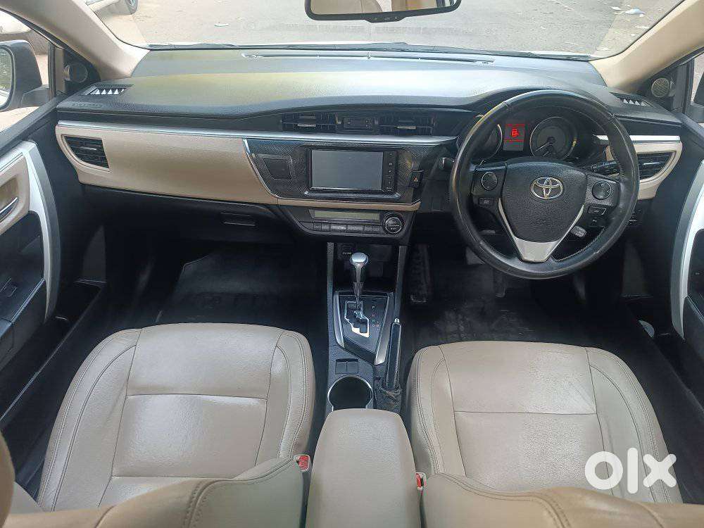 Toyota Corolla Altis Vl, 2014, Petrol