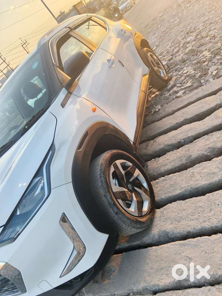 Nissan Magnite 1.0 Xe, 2021, Petrol