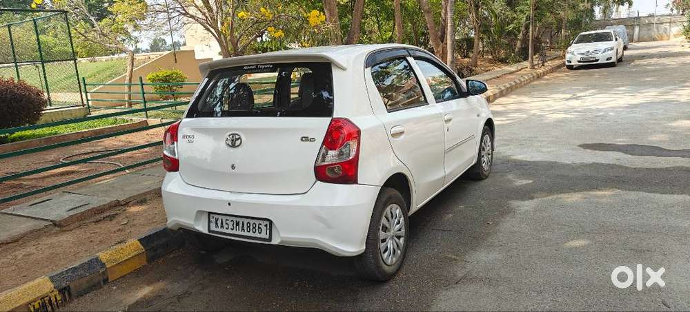 Toyota Etios Liva - 2013