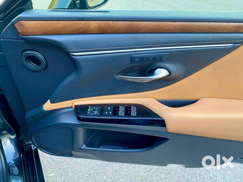 Lexus Es 300h Exquisite, 2022, Petrol