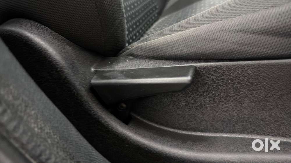 Tata Nexon 1.2 Revotron Xm, 2018, Petrol