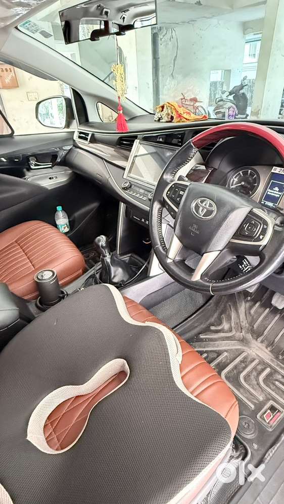 Toyota Innova Crysta - 8 Seater, 2.4 Diesel 2021