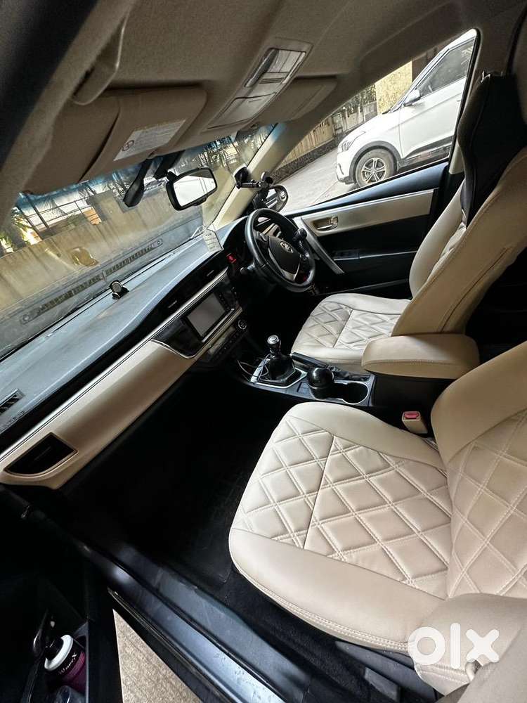 Toyota Corolla Altis Gl 2015 (top Model)