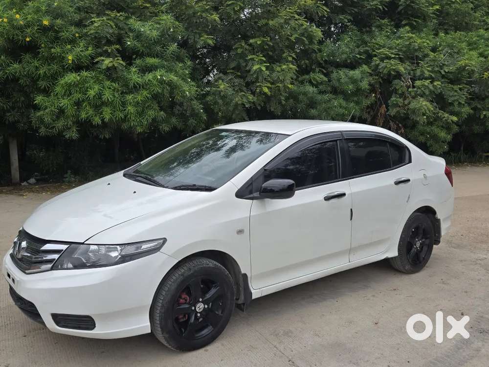 Honda City Petrol 2012 Variant