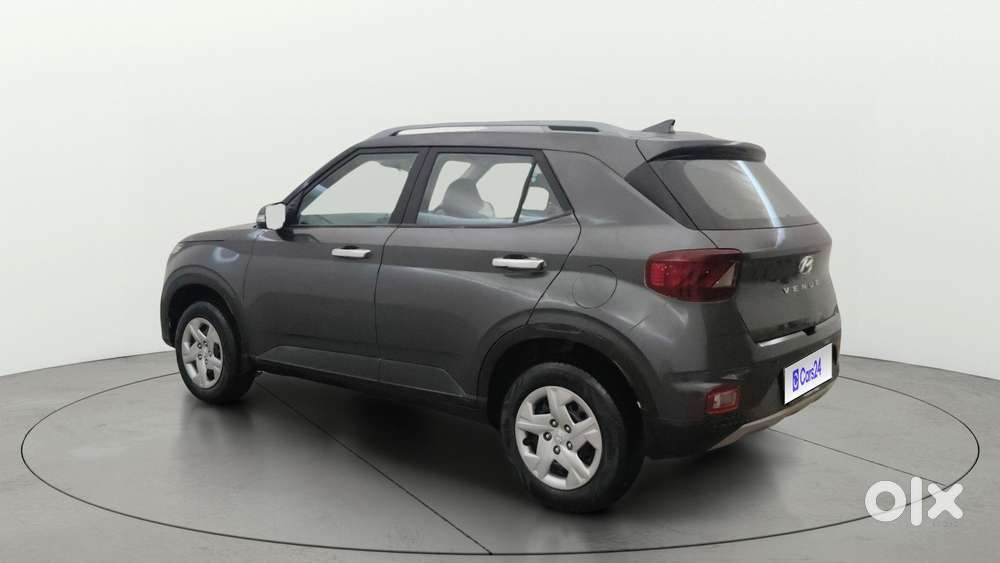 Hyundai Venue 1.2 S Plus, 2021, Petrol