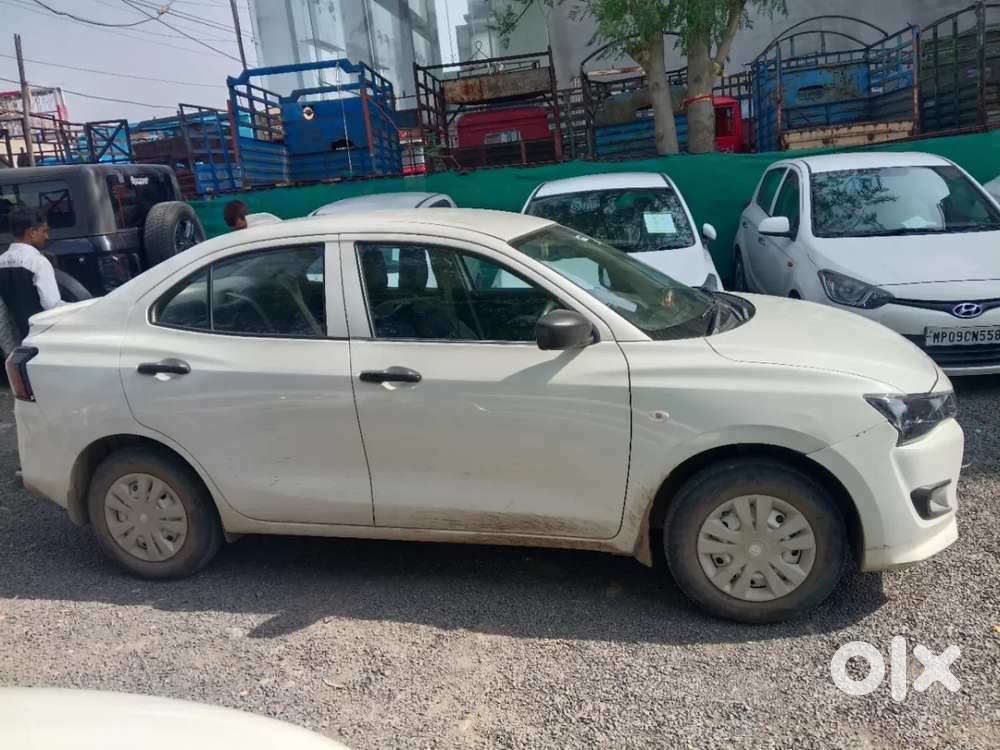 Maruti Suzuki Dzire 1.2 Vxi Cng, 2025, Cng & Hybrids