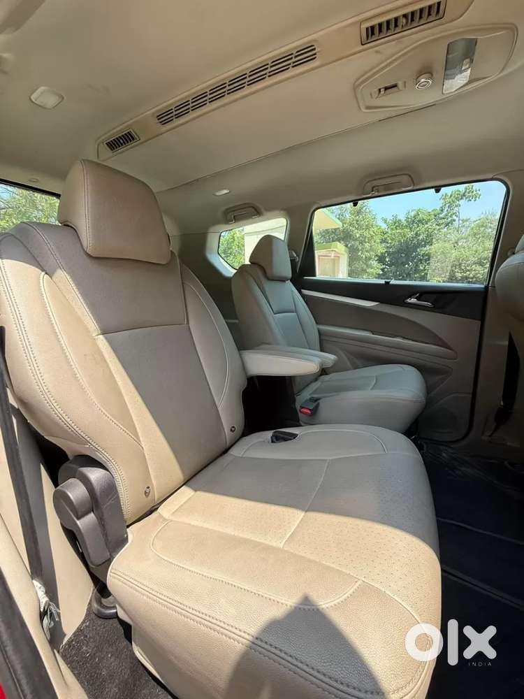 Mahindra Marazzo M8, 2019, Diesel