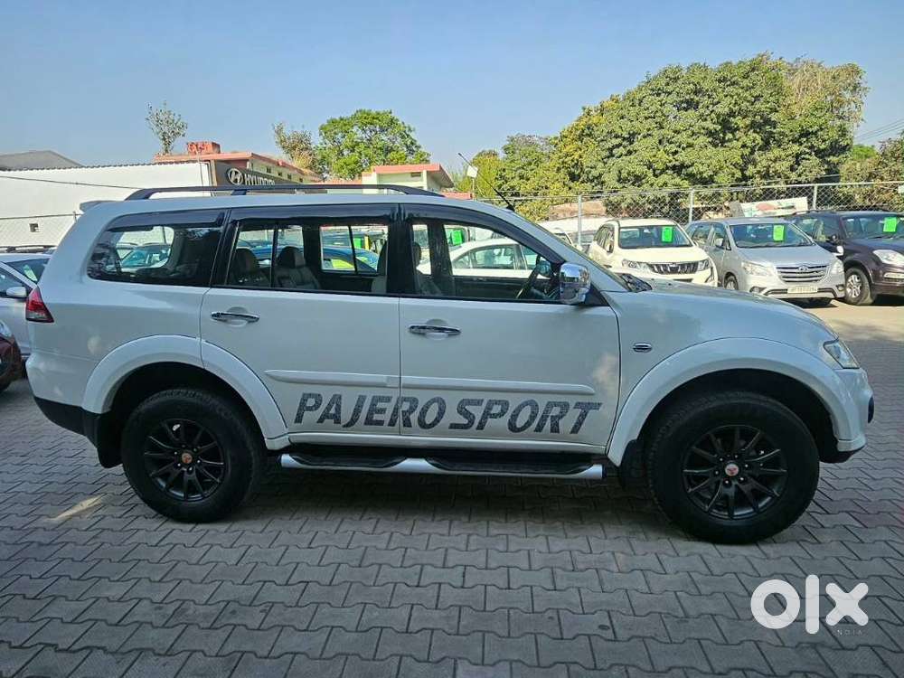 Mitsubishi Pajero Sport 4x2 Automatic, 2016, Diesel