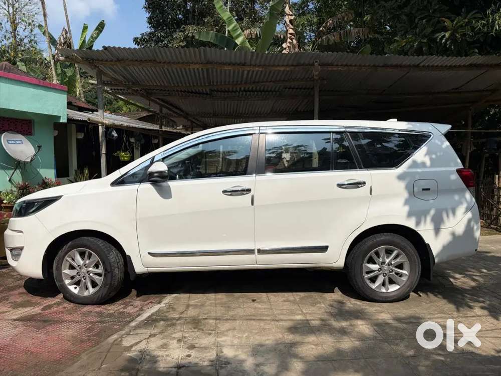Toyota Innova 2023 Diesel Well Maintained