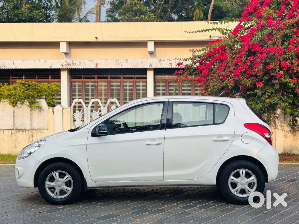 Hyundai I20 Diesel Asta Option, 2012, Diesel