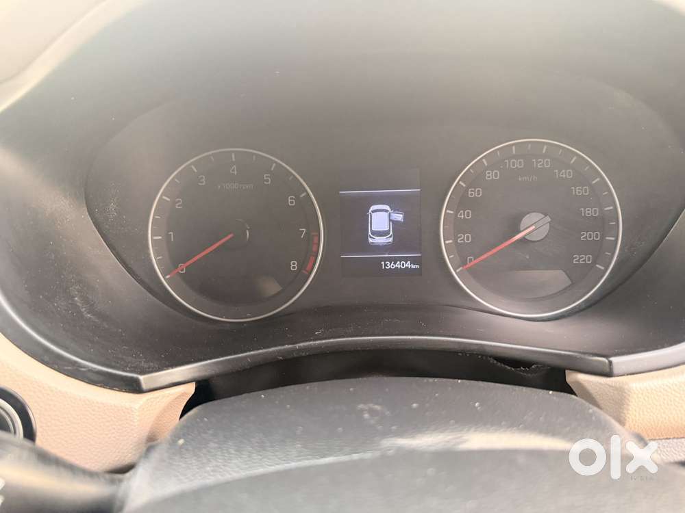 Hyundai Elite I20 1.2 Asta (o) Cvt, 2019, Petrol