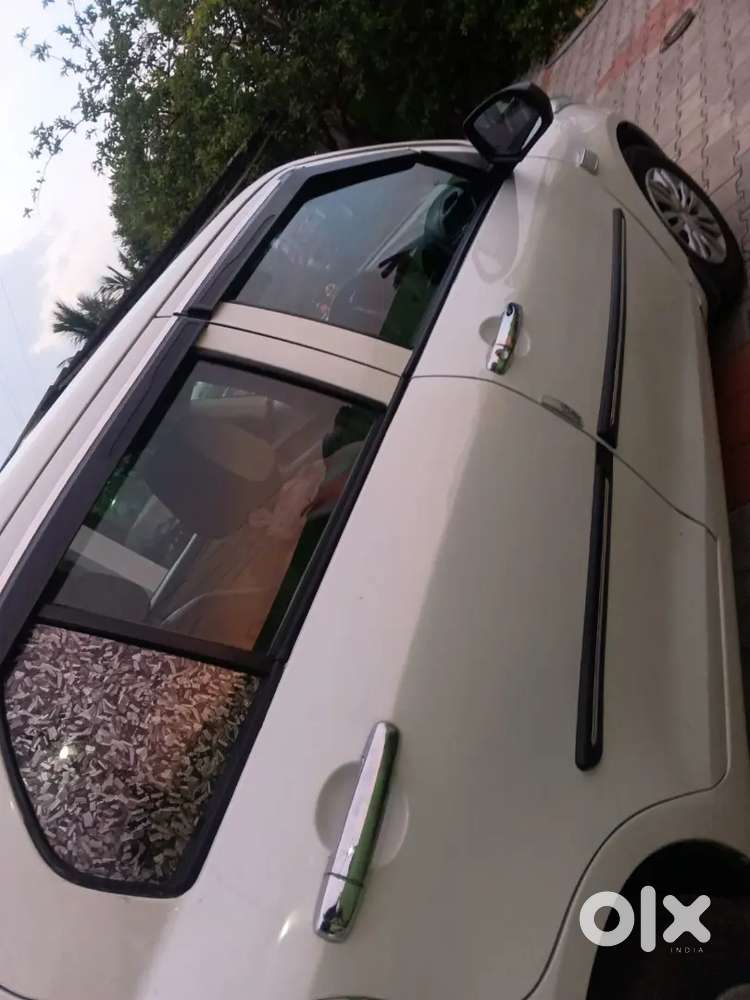 Maruti Suzuki Dzire 2021