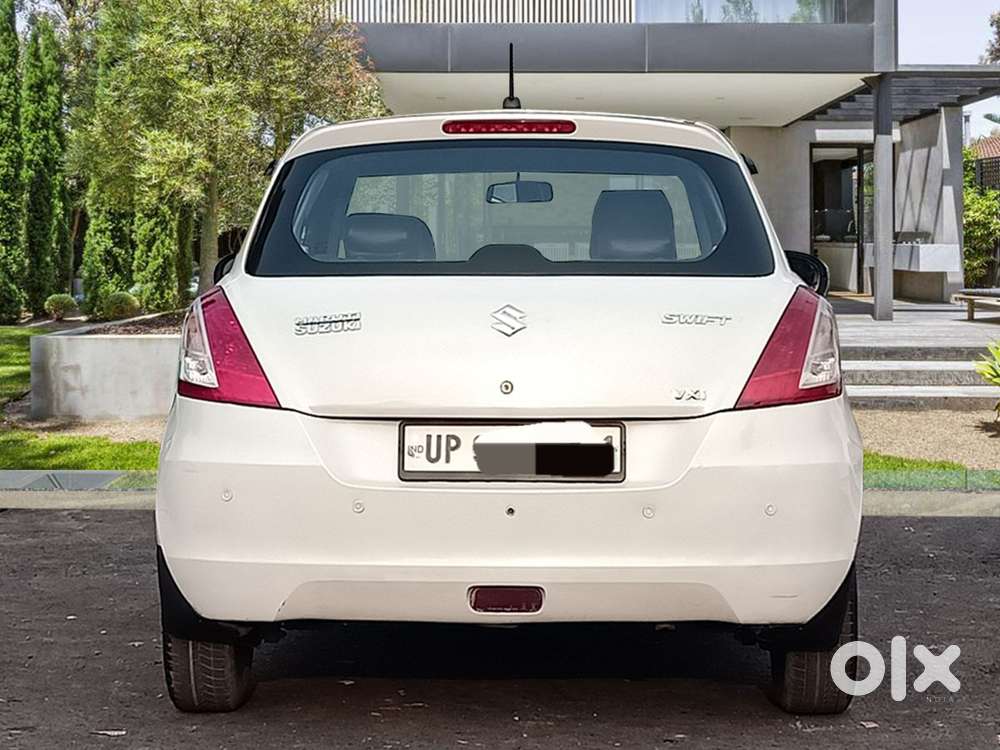 Maruti Suzuki Swift Vxi + Manual, 2014, Petrol