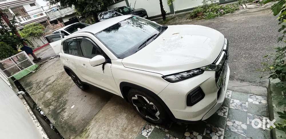 Maruti Suzuki Vitara 2023 Hybrid Manual