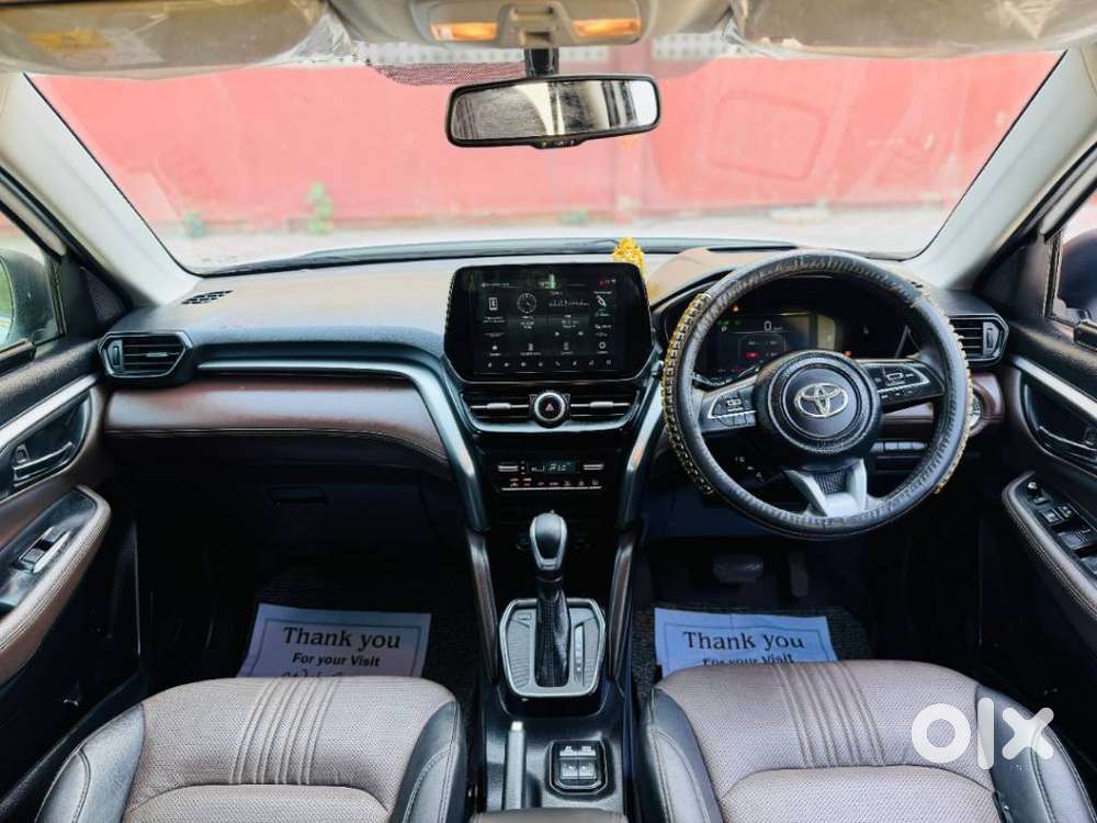 Toyota Urban Cruiser Hyryder 1.5 V Hybrid, 2024, Petrol