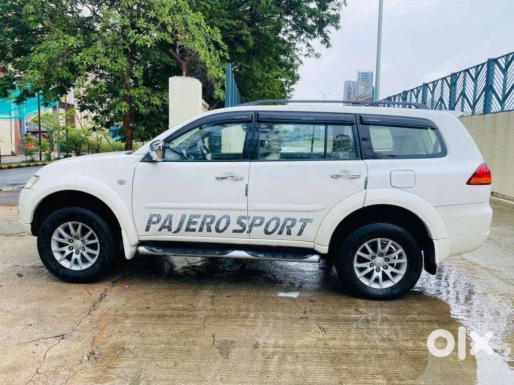 Mitsubishi Pajero Sport 2.5 Manual, 2013, Diesel