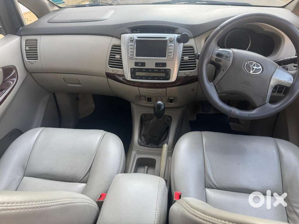 Toyota Innova 2.5 Vx 8 Str, 2013, Diesel