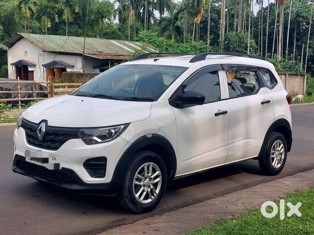 Renault Triber Rxl, 2021, Petrol